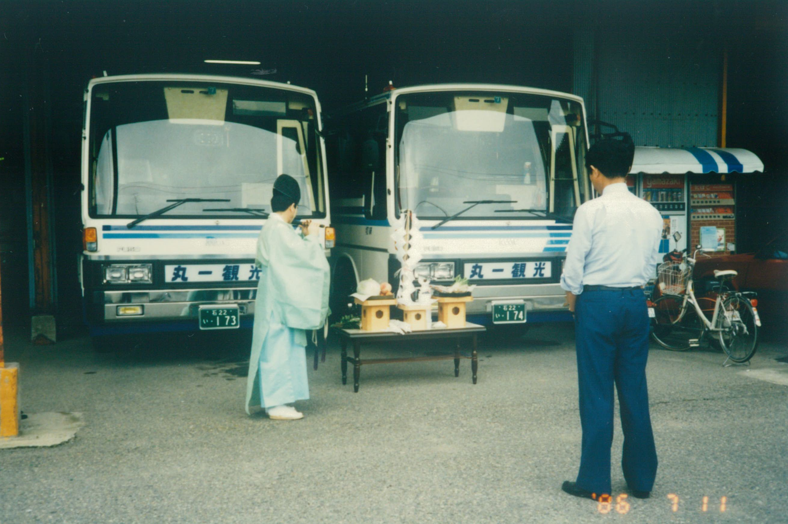 小型バス納車