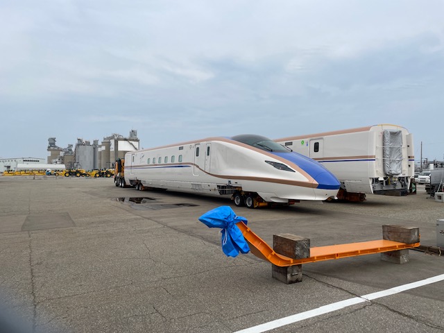 北陸新幹線の新車両 金沢 富山発 東京ディズニーランド 直通 高速バス 夜行バスなら みどりのバス丸一観光 北陸新幹線の新車両 金沢 富山発 東京ディズニーランド 直通 高速バス 夜行バスなら みどりのバス丸一観光