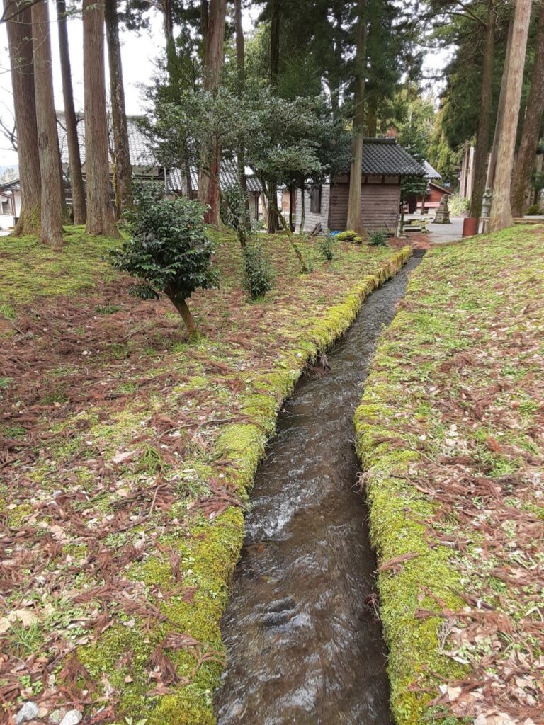 天日陰比咩神社