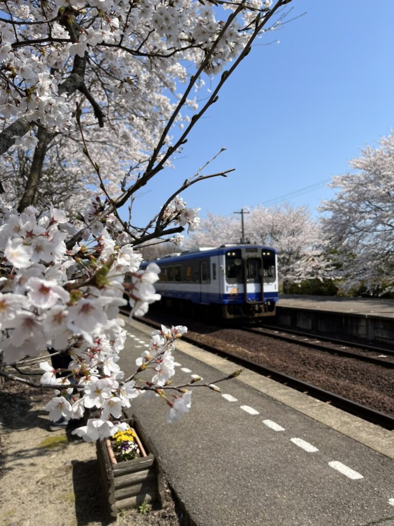 能登中島駅