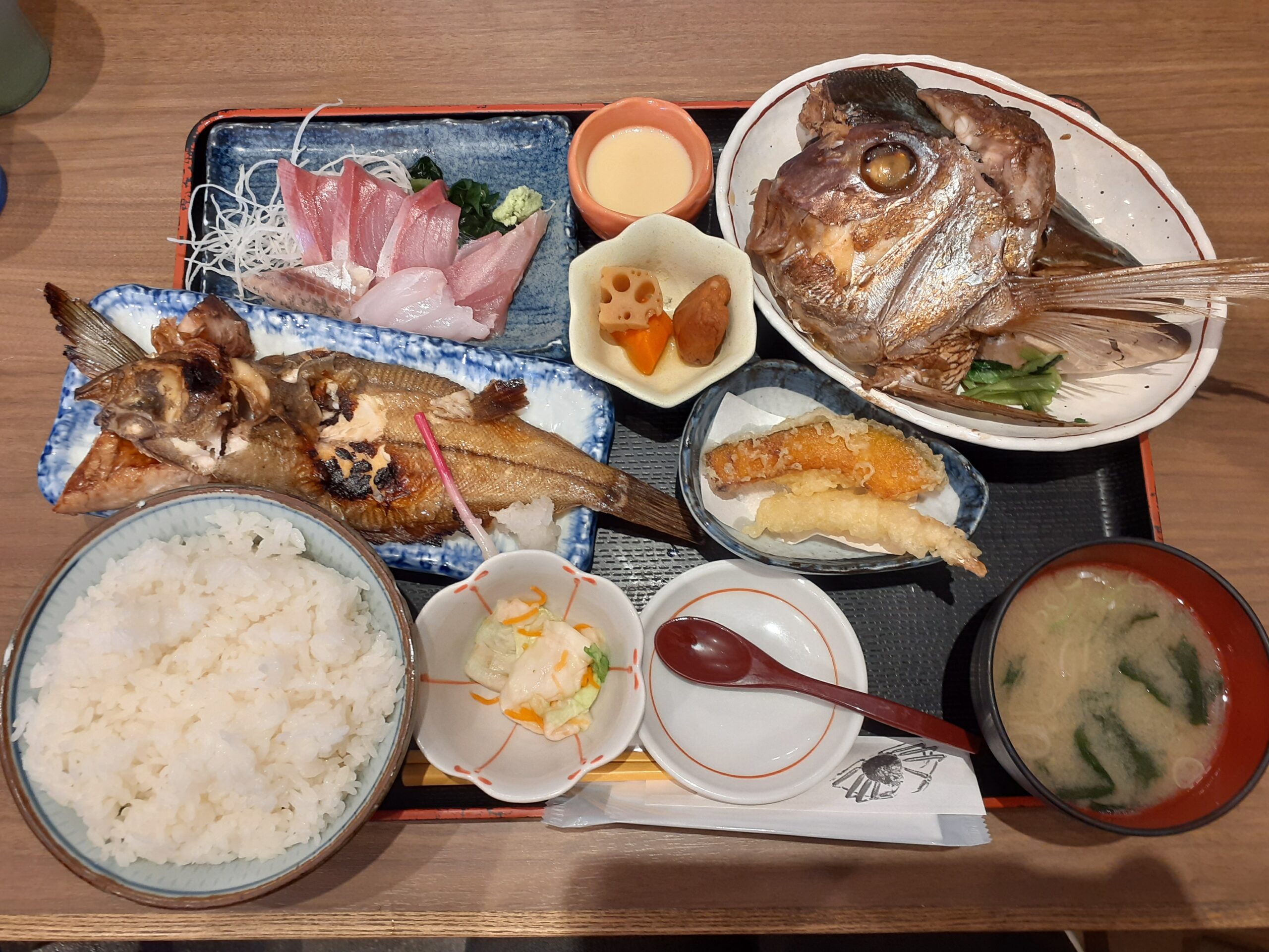 魚がし食堂 中央市場店