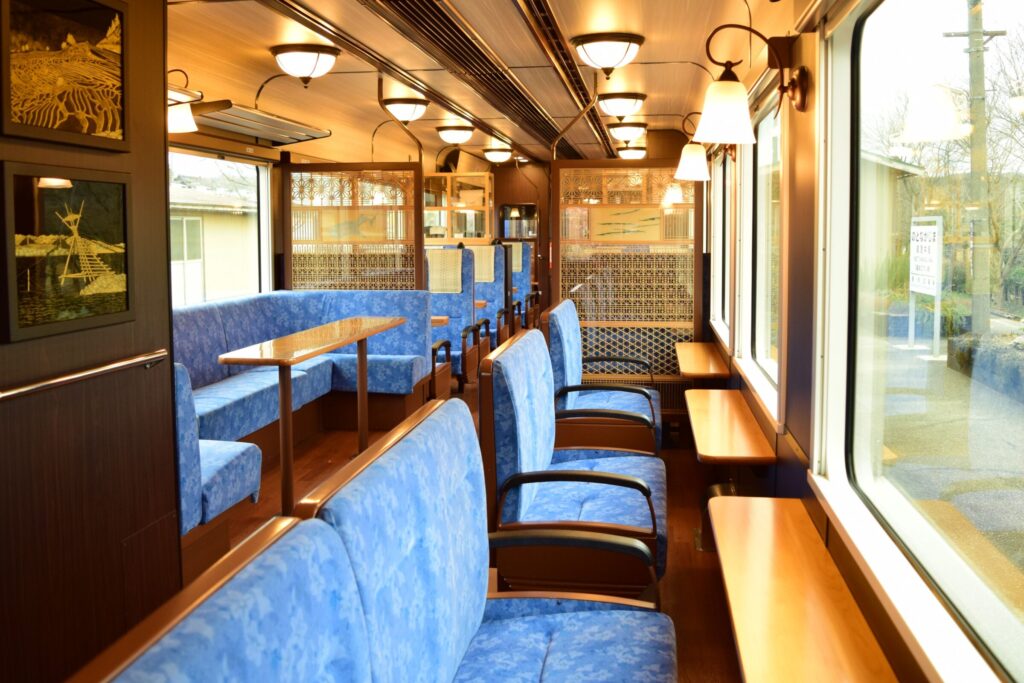 語り部列車イメージ