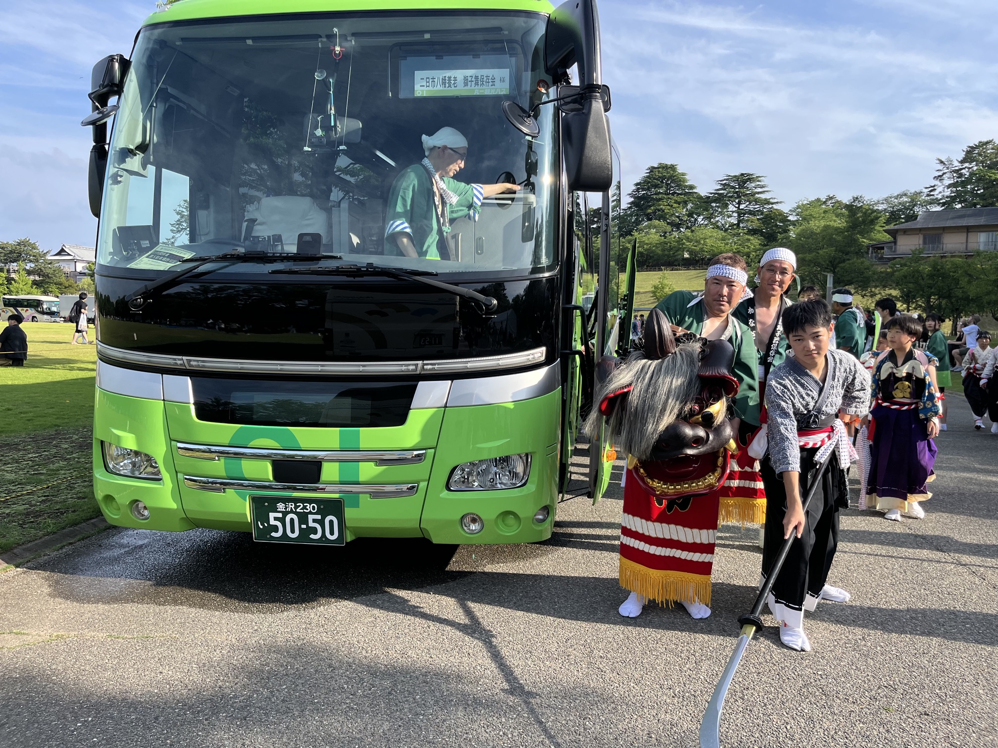 百万石行列へ | 金沢・富山発！東京ディズニーランド®️直通 高速バス